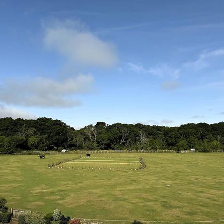 Balmer Lawn Брокенхёрст Экстерьер фото